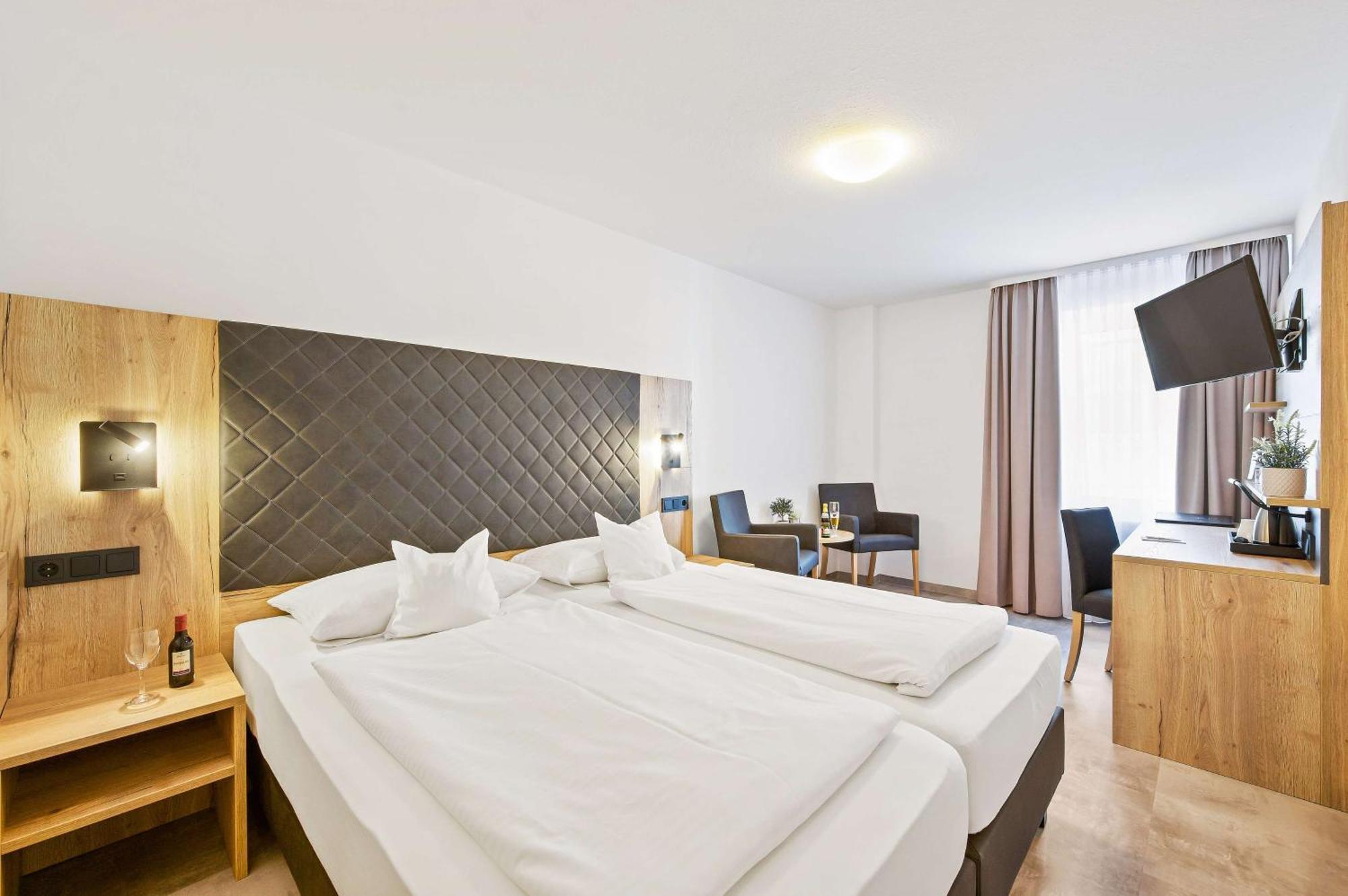 Best Western Hotel Favorit Ludwigsburg Exterior foto