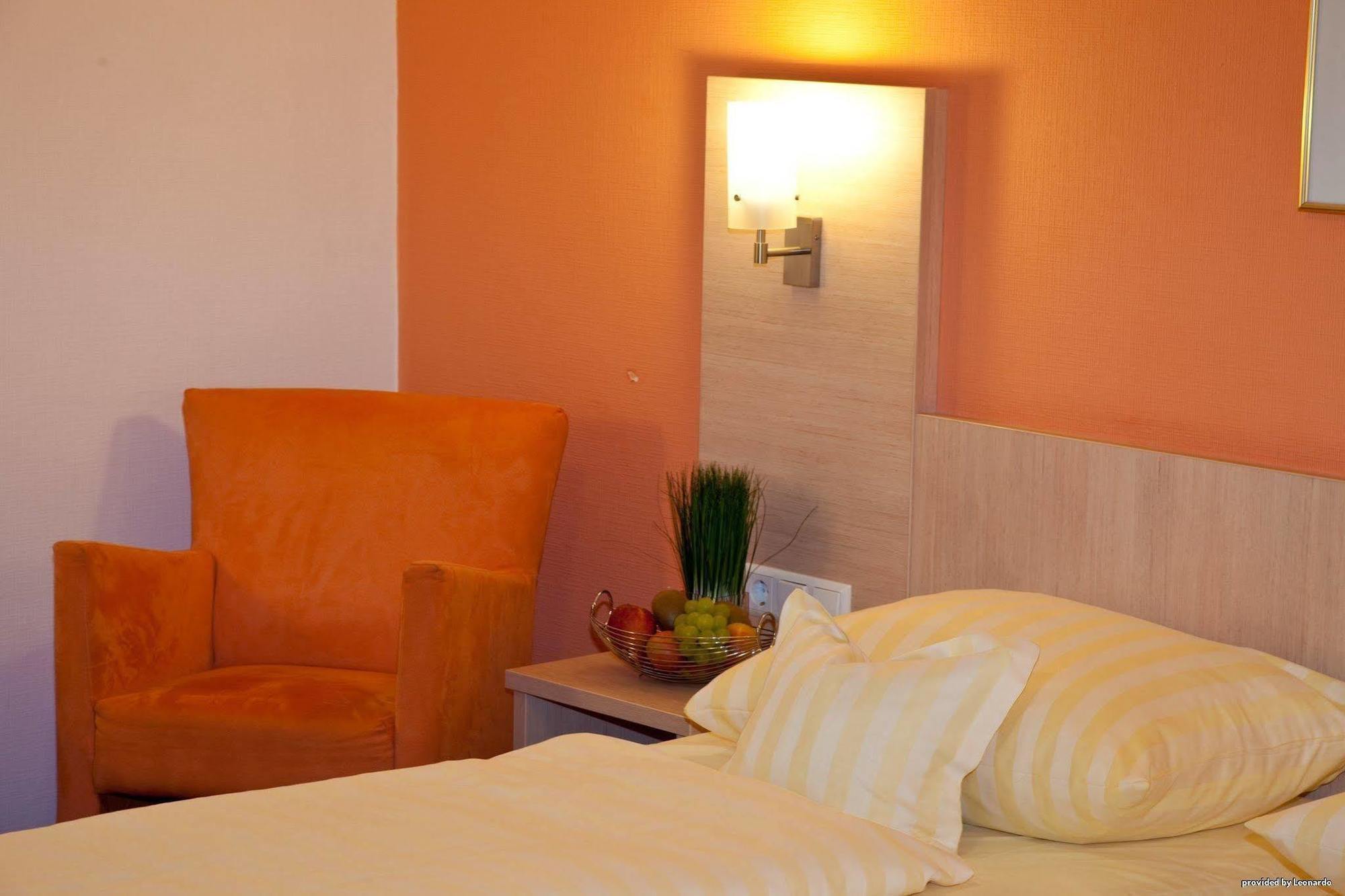 Best Western Hotel Favorit Ludwigsburg Habitación foto