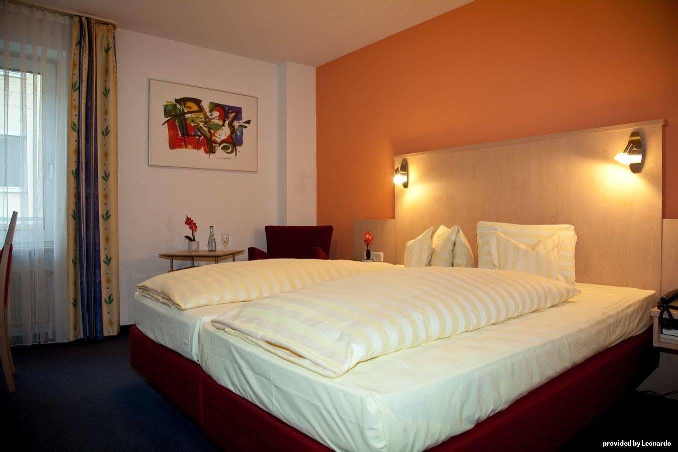 Best Western Hotel Favorit Ludwigsburg Exterior foto